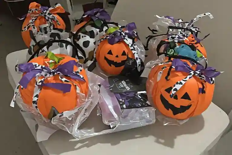 How to Package Them as Halloween Gifts